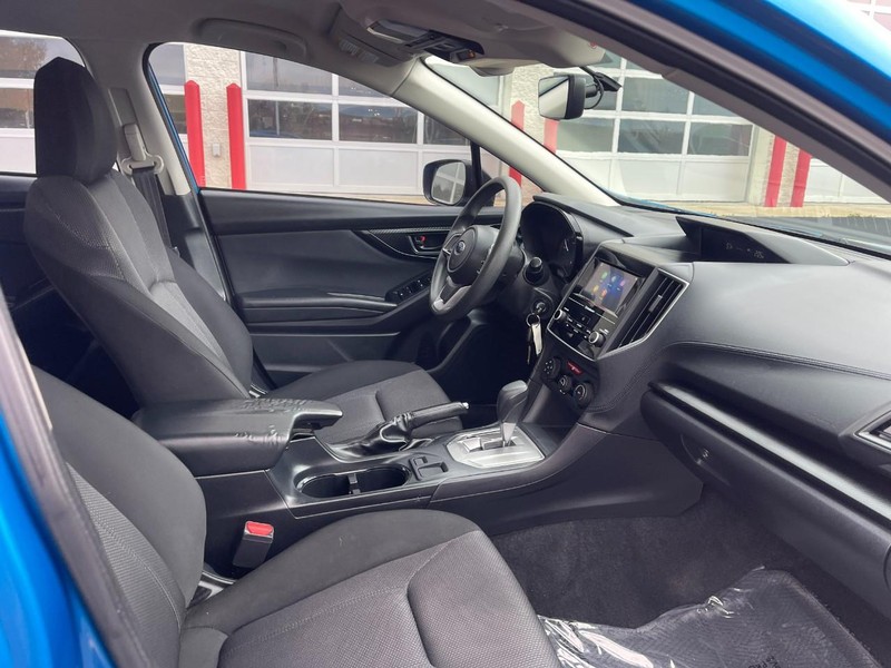 Subaru Impreza Vehicle Image 06