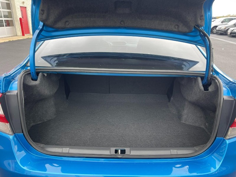 Subaru Impreza Vehicle Image 11