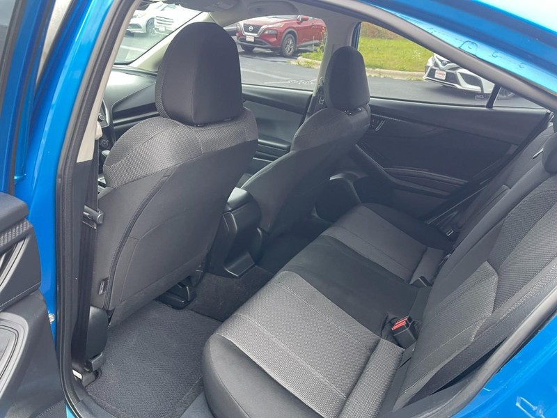 Subaru Impreza Vehicle Image 12