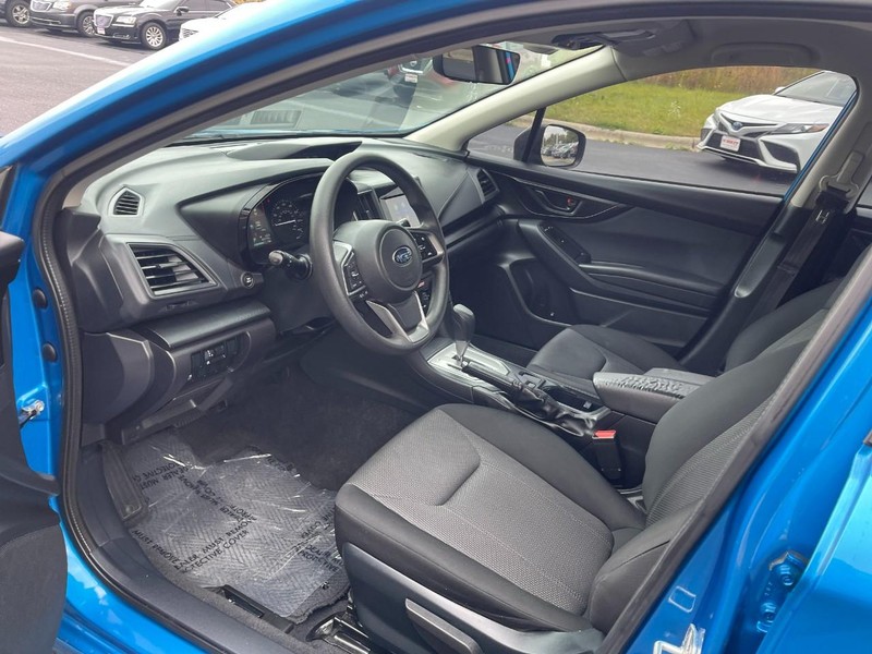 Subaru Impreza Vehicle Image 13