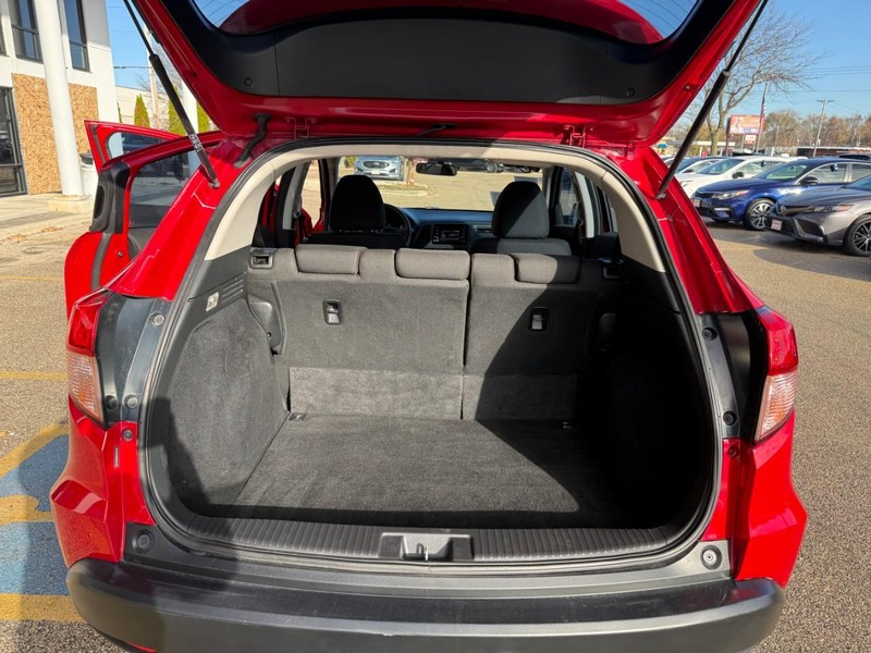 Honda HR-V Vehicle Image 13