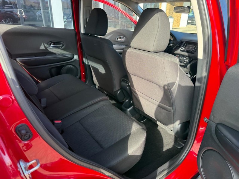 Honda HR-V Vehicle Image 15