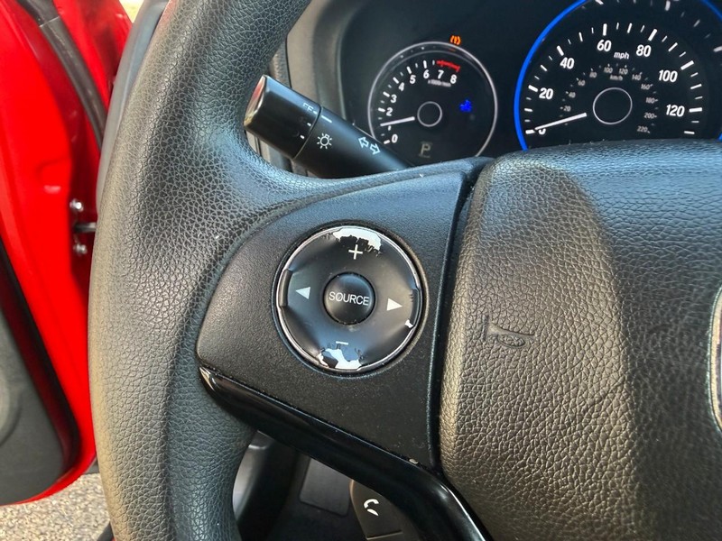 Honda HR-V Vehicle Image 21