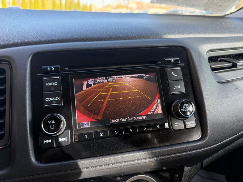 Honda HR-V Vehicle Image 26