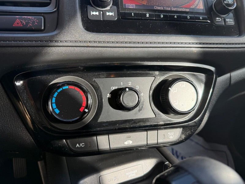 Honda HR-V Vehicle Image 27