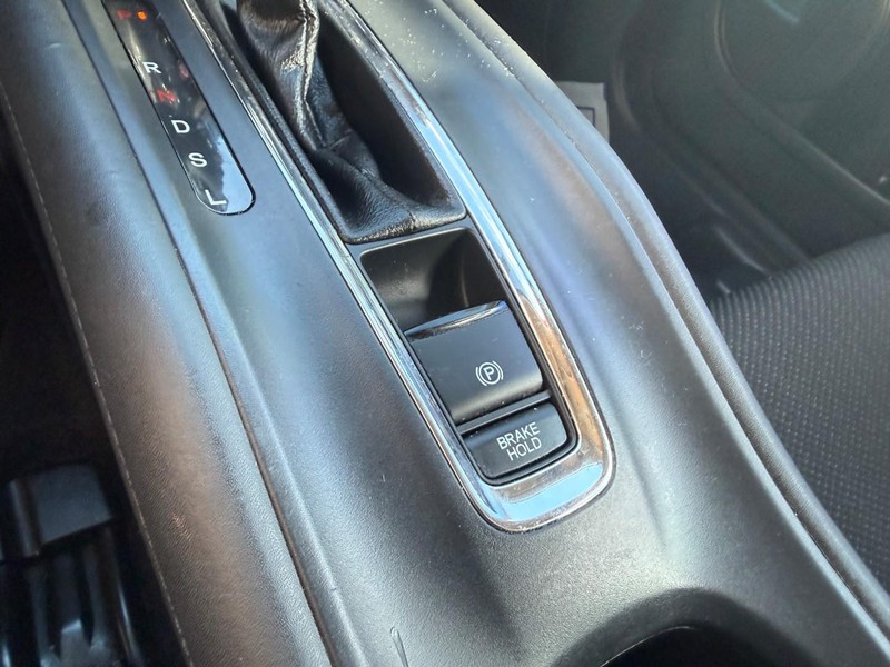 Honda HR-V Vehicle Image 28