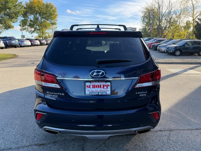 Hyundai Santa Fe Vehicle Image 06