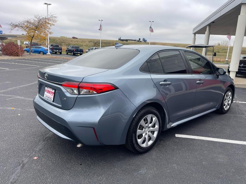 Toyota Corolla Vehicle Image 03