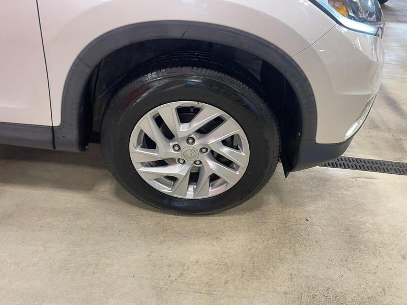 Honda CR-V Vehicle Image 07