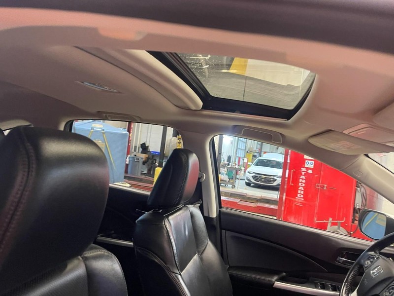 Honda CR-V Vehicle Image 10