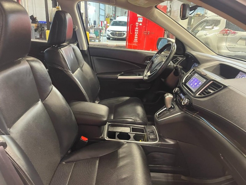 Honda CR-V Vehicle Image 11