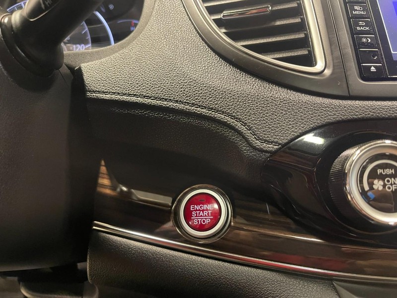 Honda CR-V Vehicle Image 28