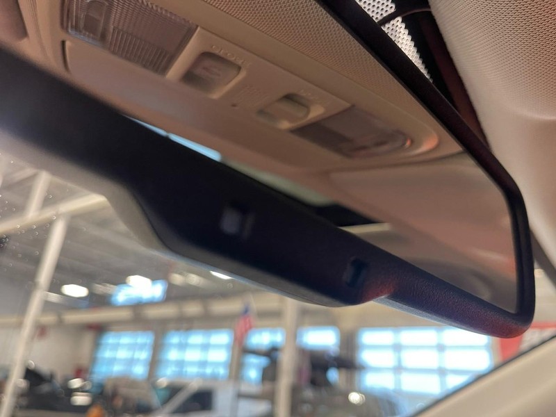 Honda CR-V Vehicle Image 31