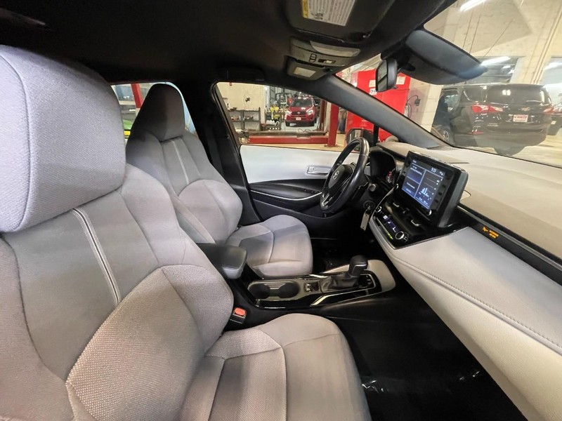 Toyota Corolla Vehicle Image 10