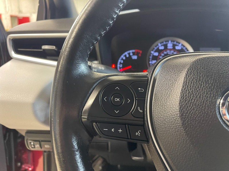 Toyota Corolla Vehicle Image 22