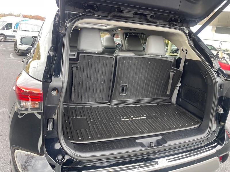 Toyota Highlander Vehicle Image 18