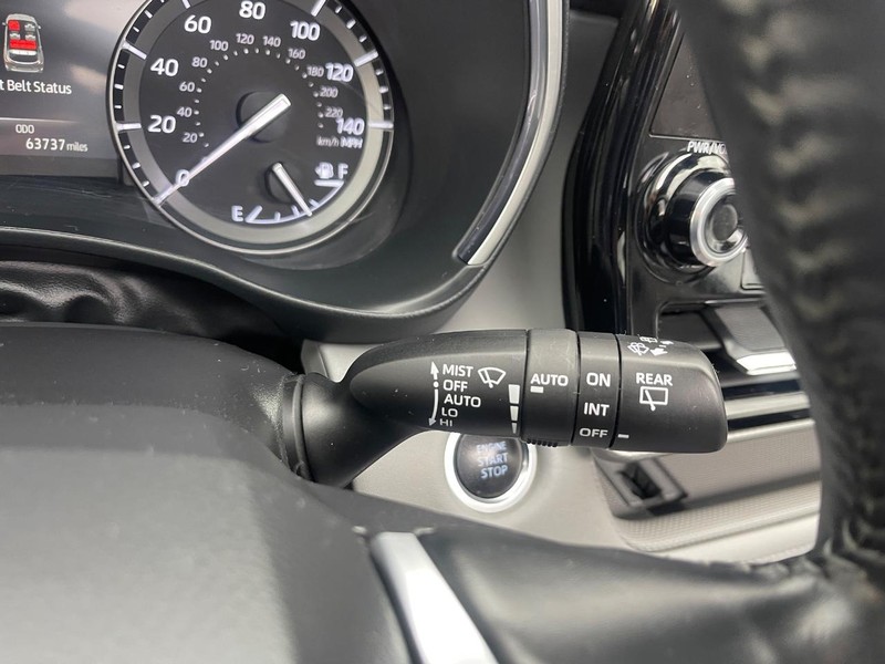 Toyota Highlander Vehicle Image 29