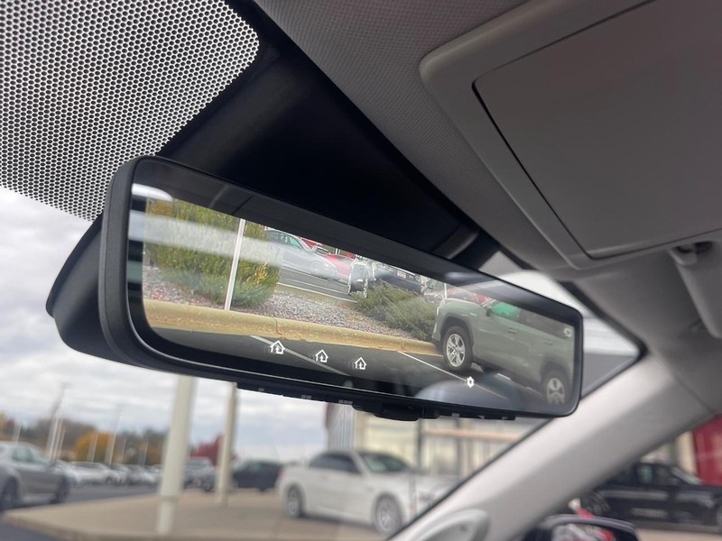 Toyota Highlander Vehicle Image 39