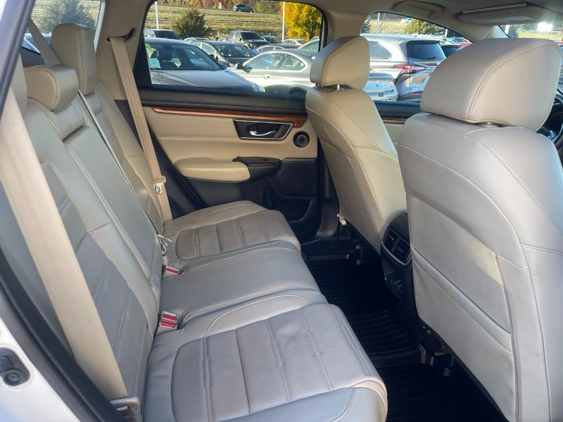 Honda CR-V Vehicle Image 13