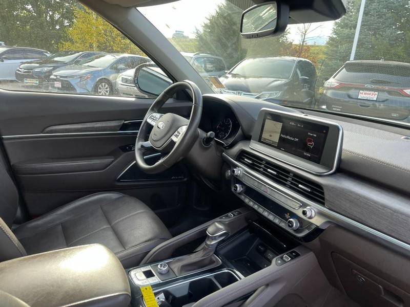 Kia Telluride Vehicle Image 02