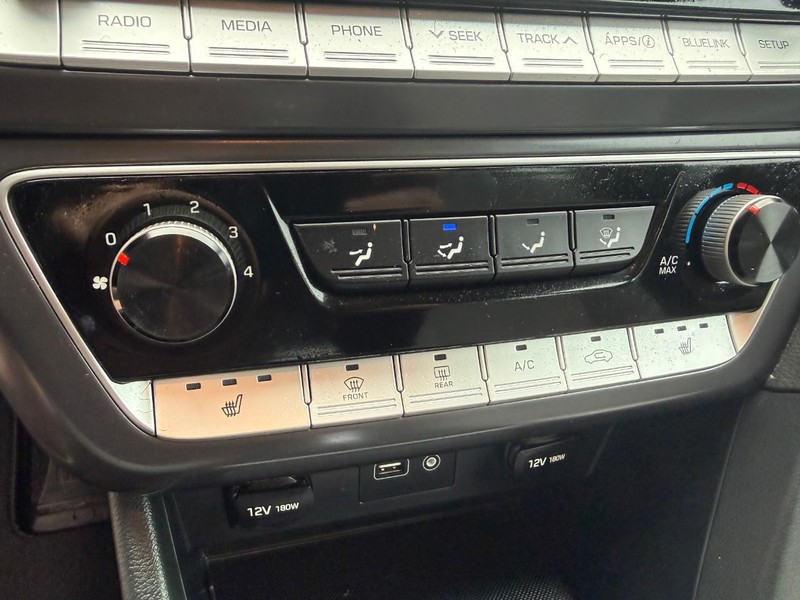 Hyundai Sonata Vehicle Image 27