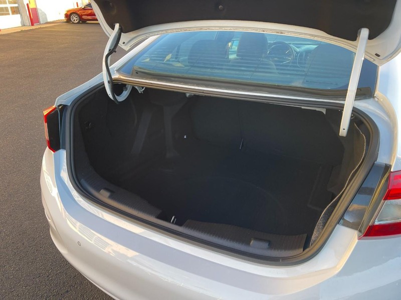 Chevrolet Cruze Vehicle Image 11