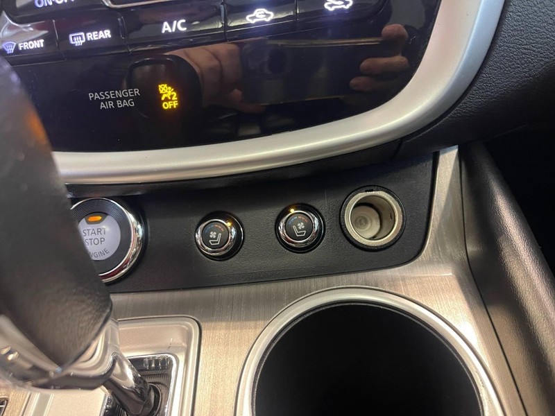 Nissan Murano Vehicle Image 27