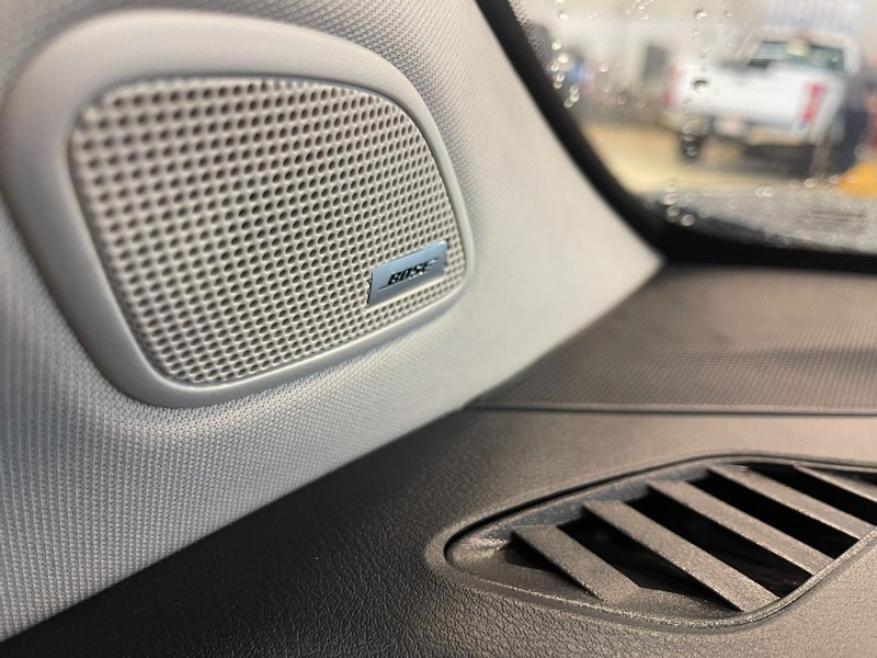 Nissan Murano Vehicle Image 29