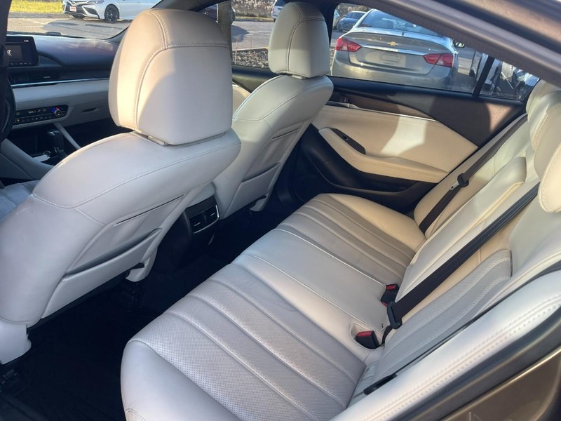 Mazda MAZDA6 Vehicle Image 12