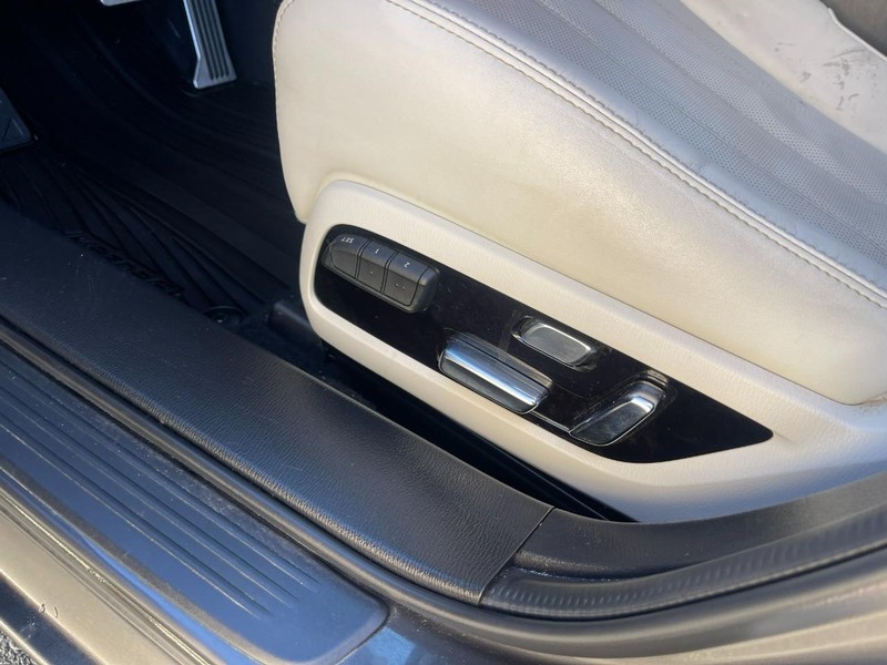 Mazda MAZDA6 Vehicle Image 15