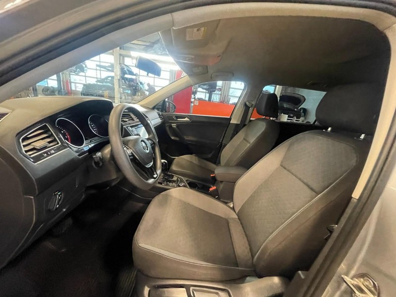 Volkswagen Tiguan Vehicle Image 10