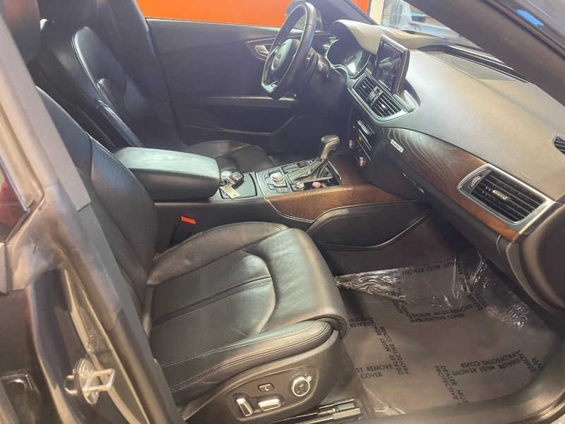 Audi S7 Vehicle Image 06