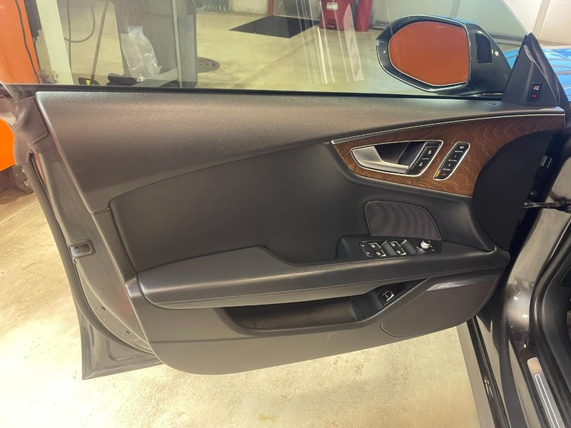 Audi S7 Vehicle Image 17