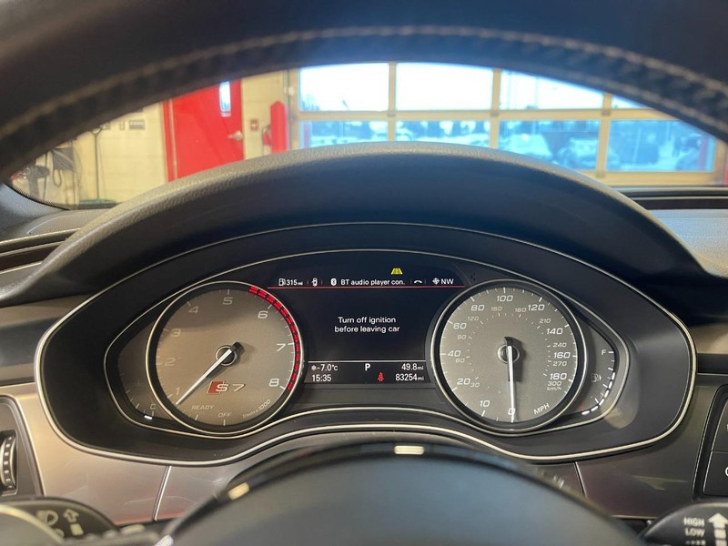 Audi S7 Vehicle Image 27