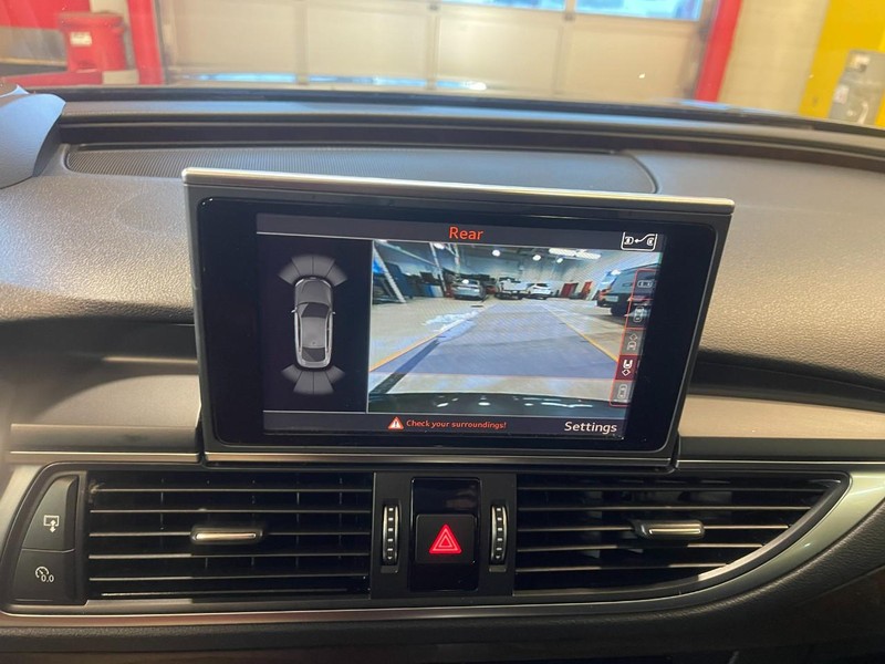 Audi S7 Vehicle Image 36