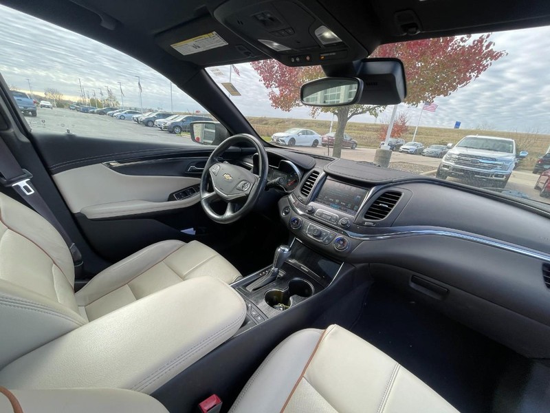 Chevrolet Impala Vehicle Image 05