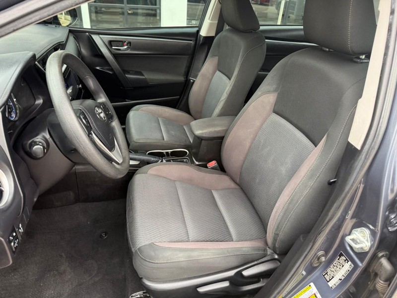 Toyota Corolla Vehicle Image 09