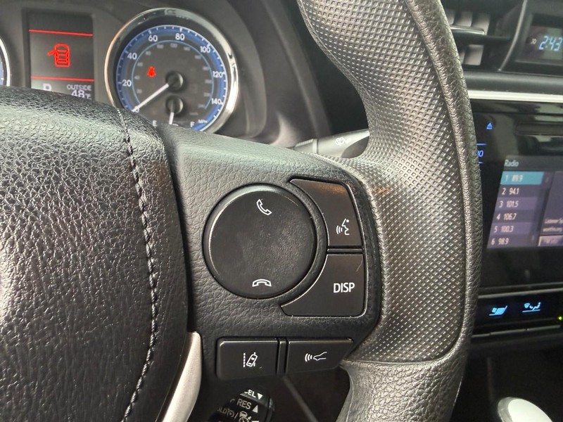 Toyota Corolla Vehicle Image 22