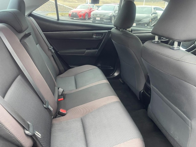 Toyota Corolla Vehicle Image 06