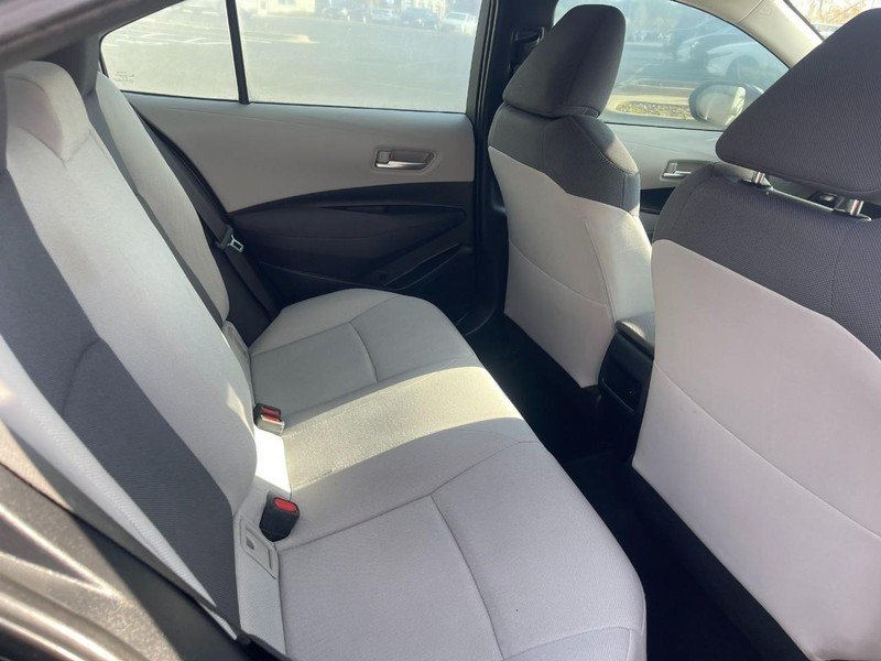 Toyota Corolla Vehicle Image 08