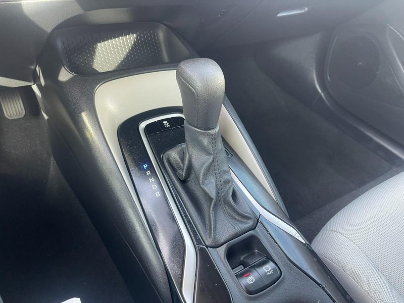 Toyota Corolla Vehicle Image 19