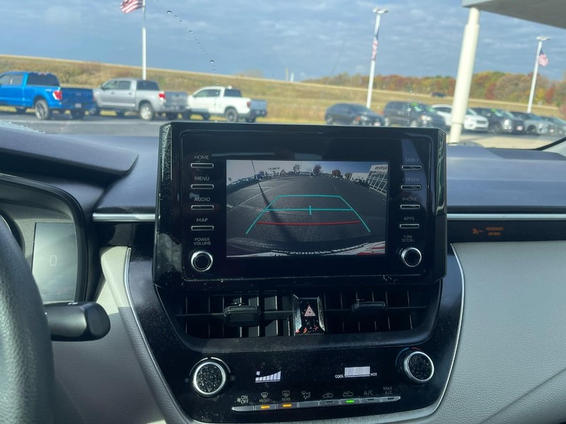 Toyota Corolla Vehicle Image 21