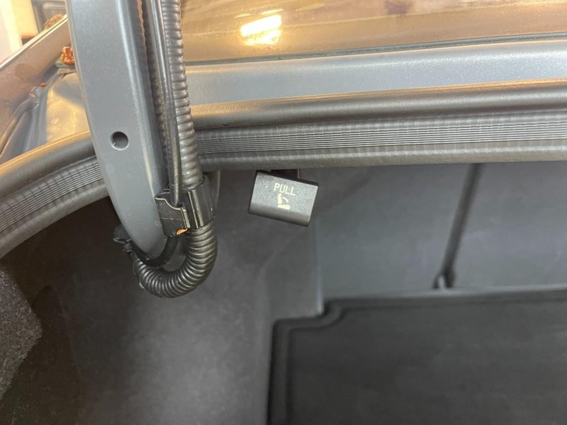 Hyundai Elantra Vehicle Image 12