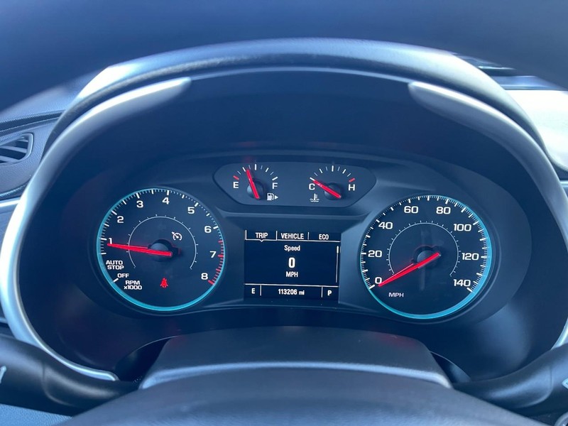 Chevrolet Malibu Vehicle Image 25