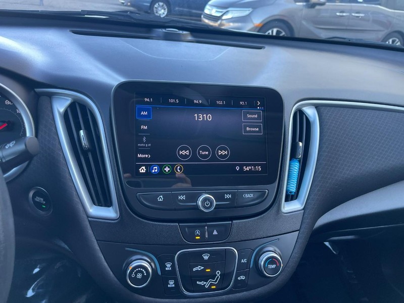 Chevrolet Malibu Vehicle Image 28