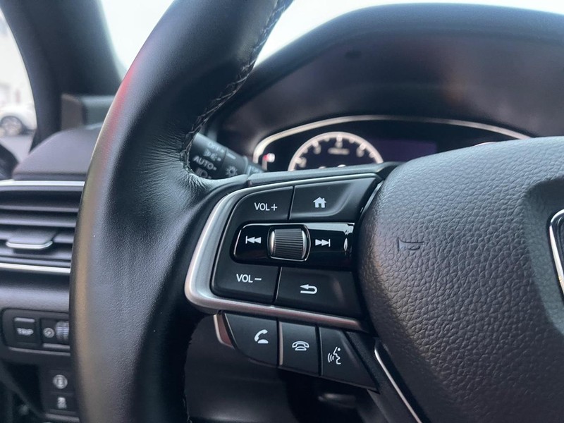 Honda Accord Sedan Vehicle Image 20