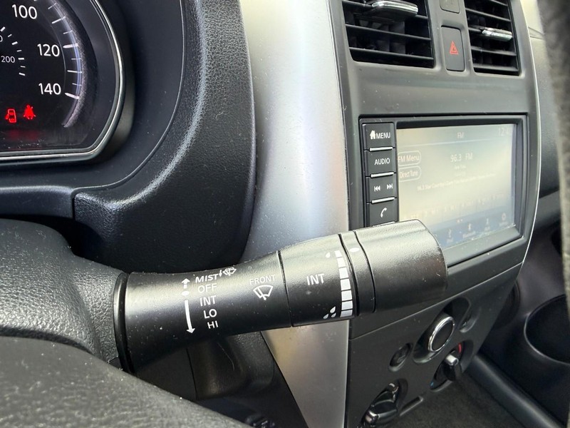 Nissan Versa Sedan Vehicle Image 20