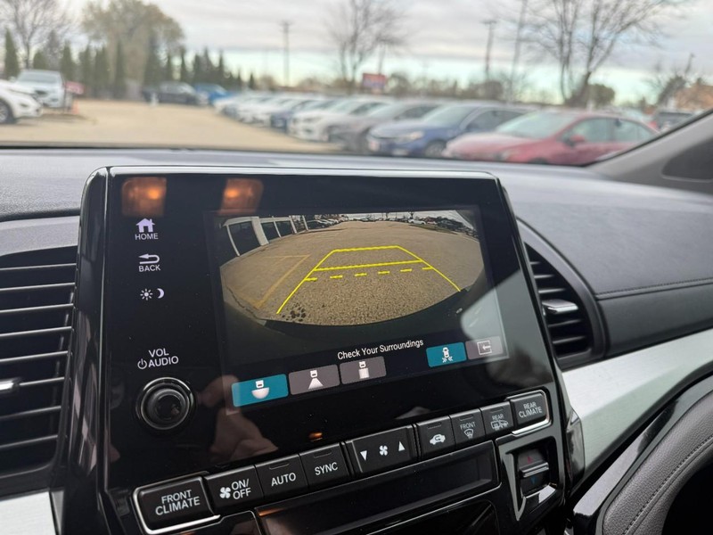 Honda Odyssey Vehicle Image 24