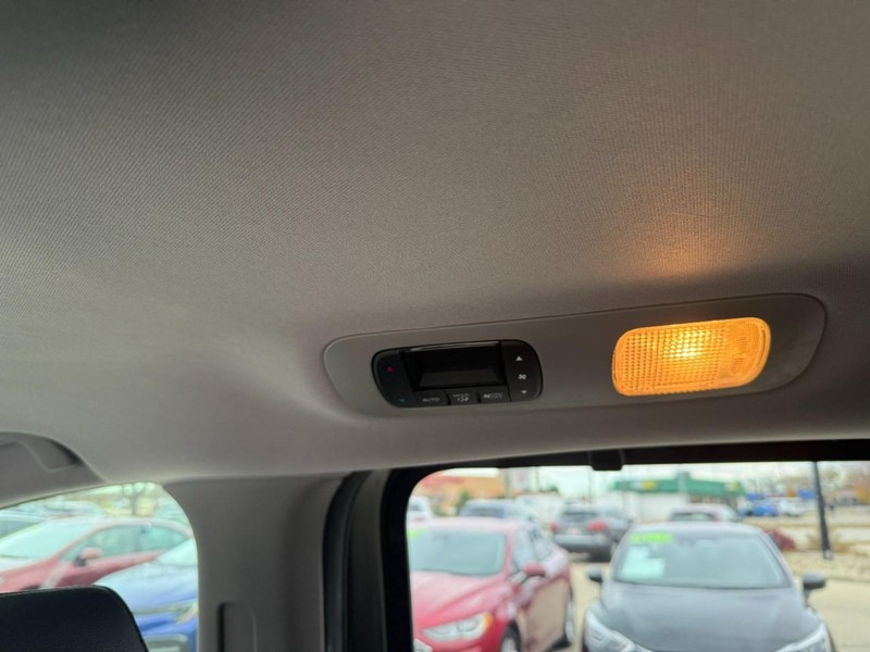 Honda Odyssey Vehicle Image 30