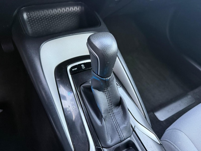 Toyota Corolla Vehicle Image 26